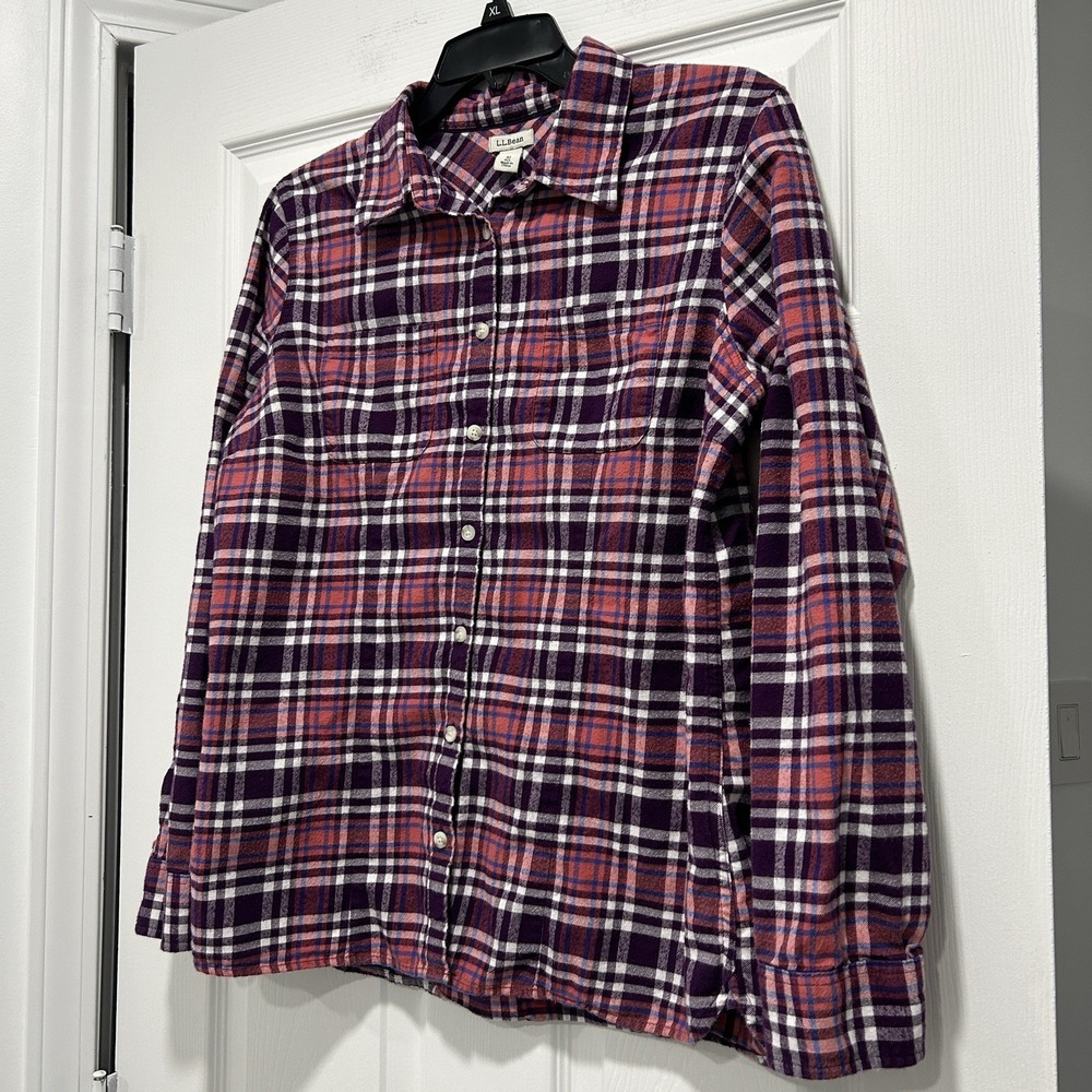 LL Bean‎ Shirt Women's Size Medium Maroon Coral Plaid Button Up 100% Cotton - Picture 2 of 8